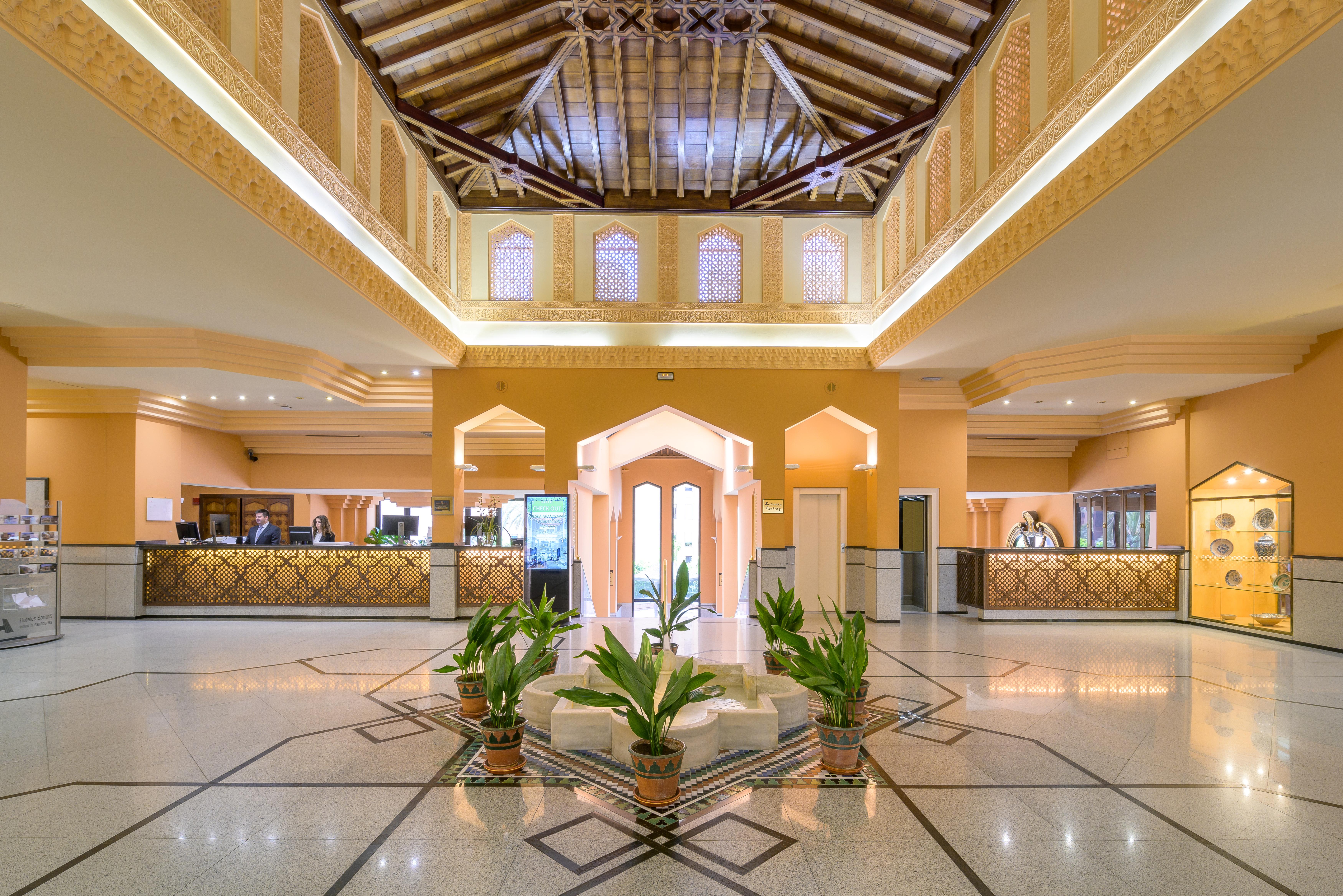 Hotel Saray Granada Luaran gambar